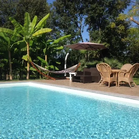 Appartmento Oasis Apartman